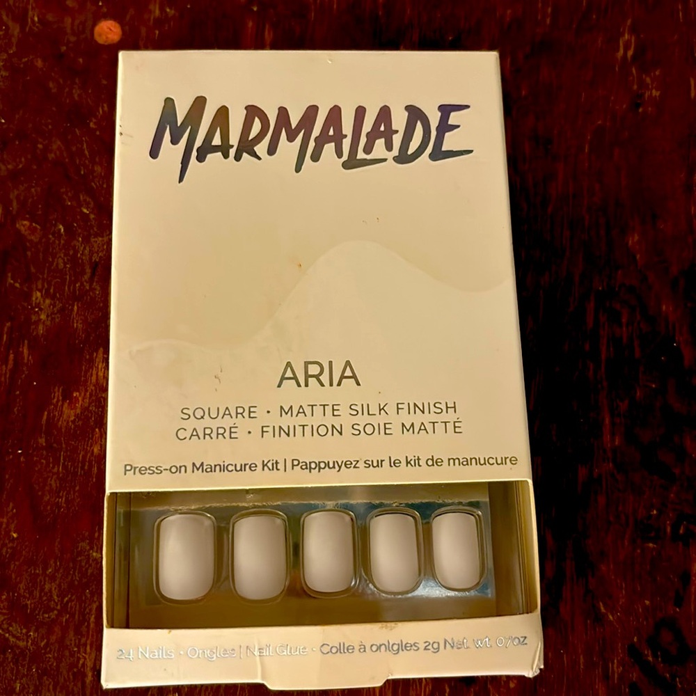 Marmalade press on nails —ARIA